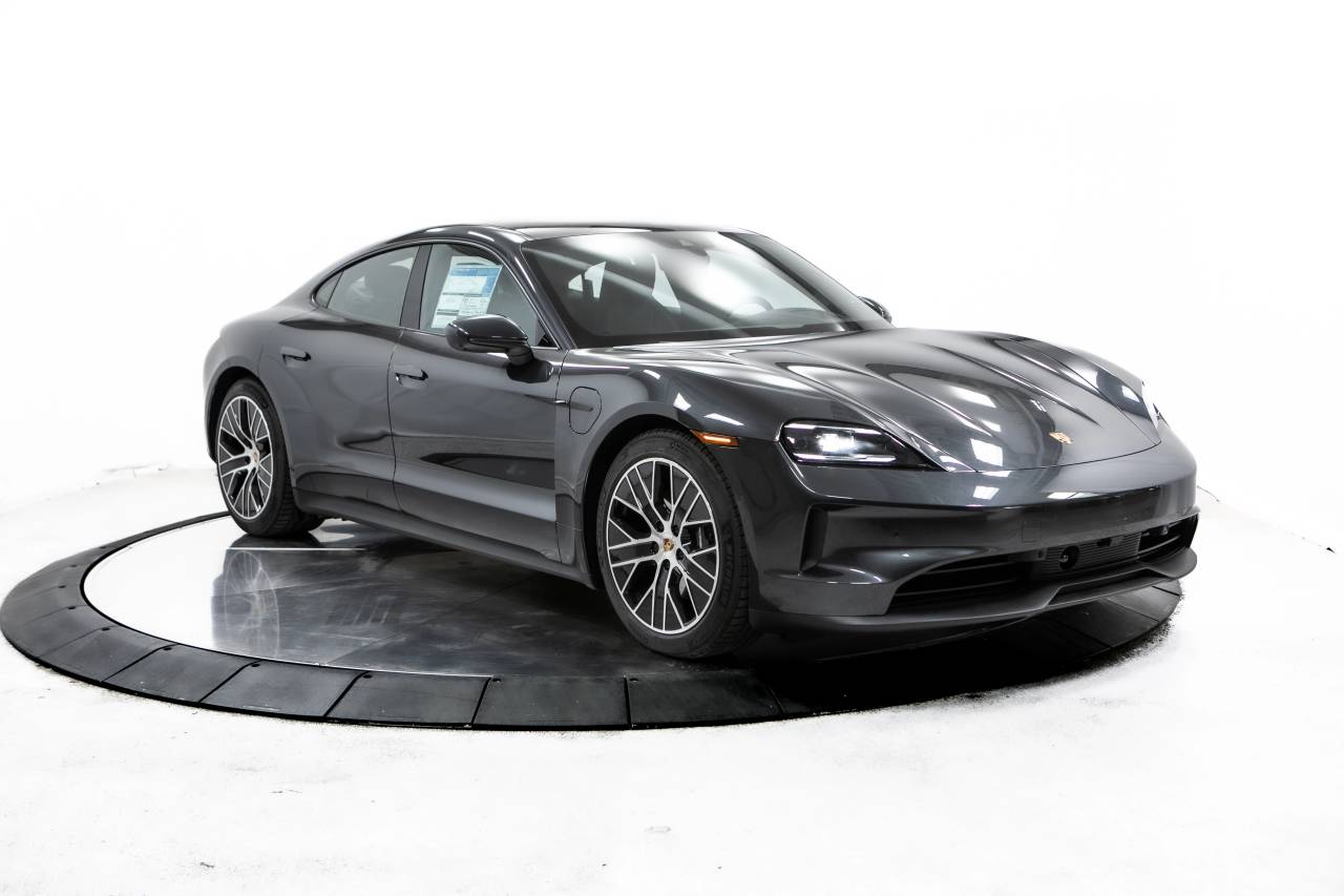 Thumbnail: 2025 Porsche Taycan - 11