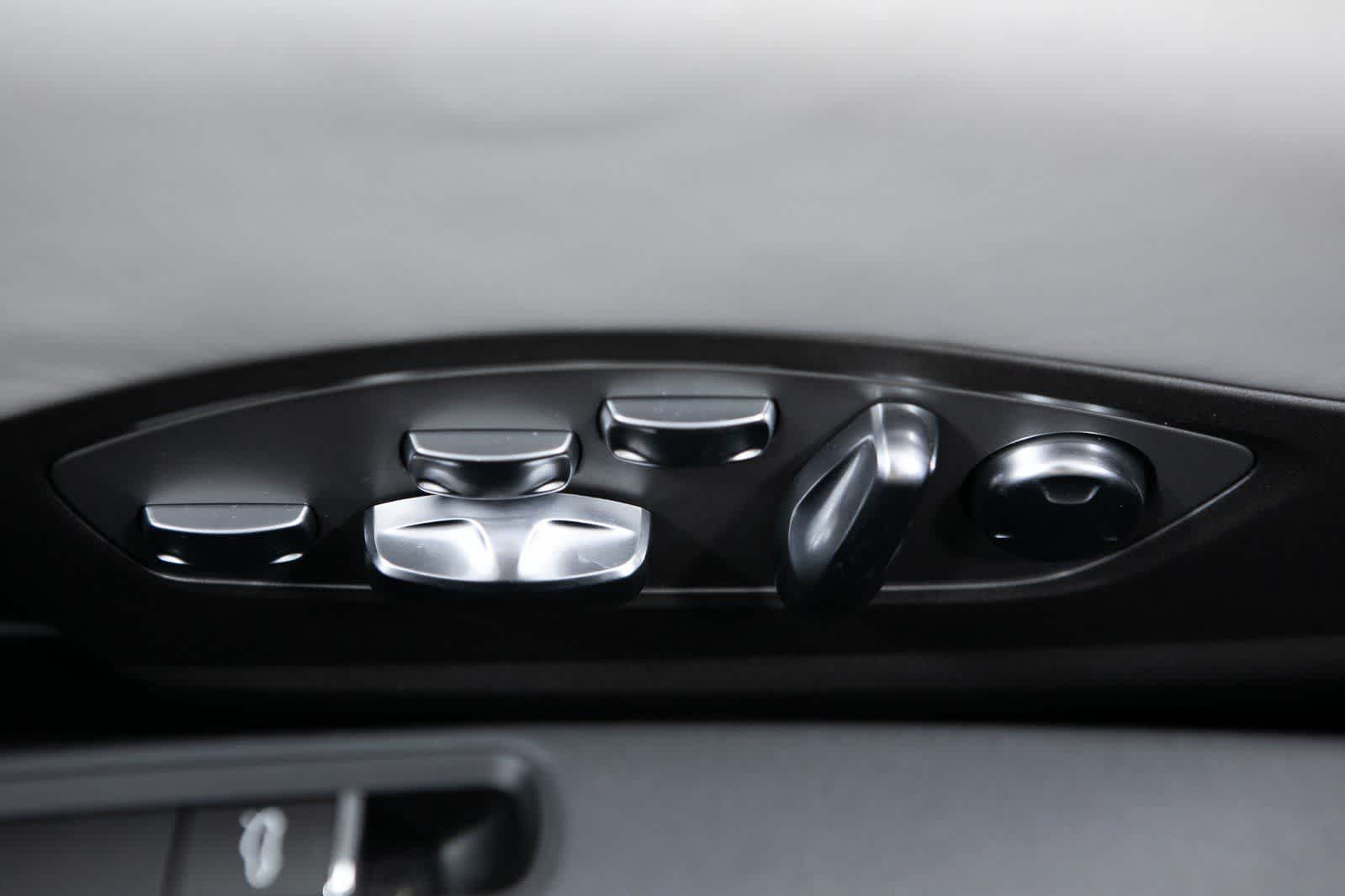 Thumbnail: 2025 Porsche 718 Boxster - 17