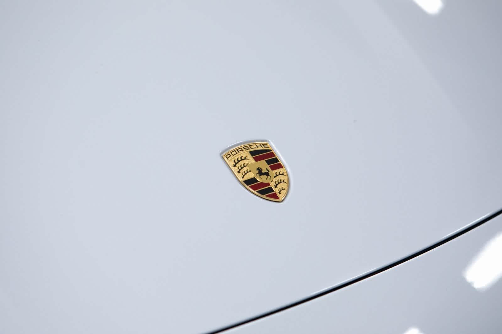 Thumbnail: 2024 Porsche Taycan - 34