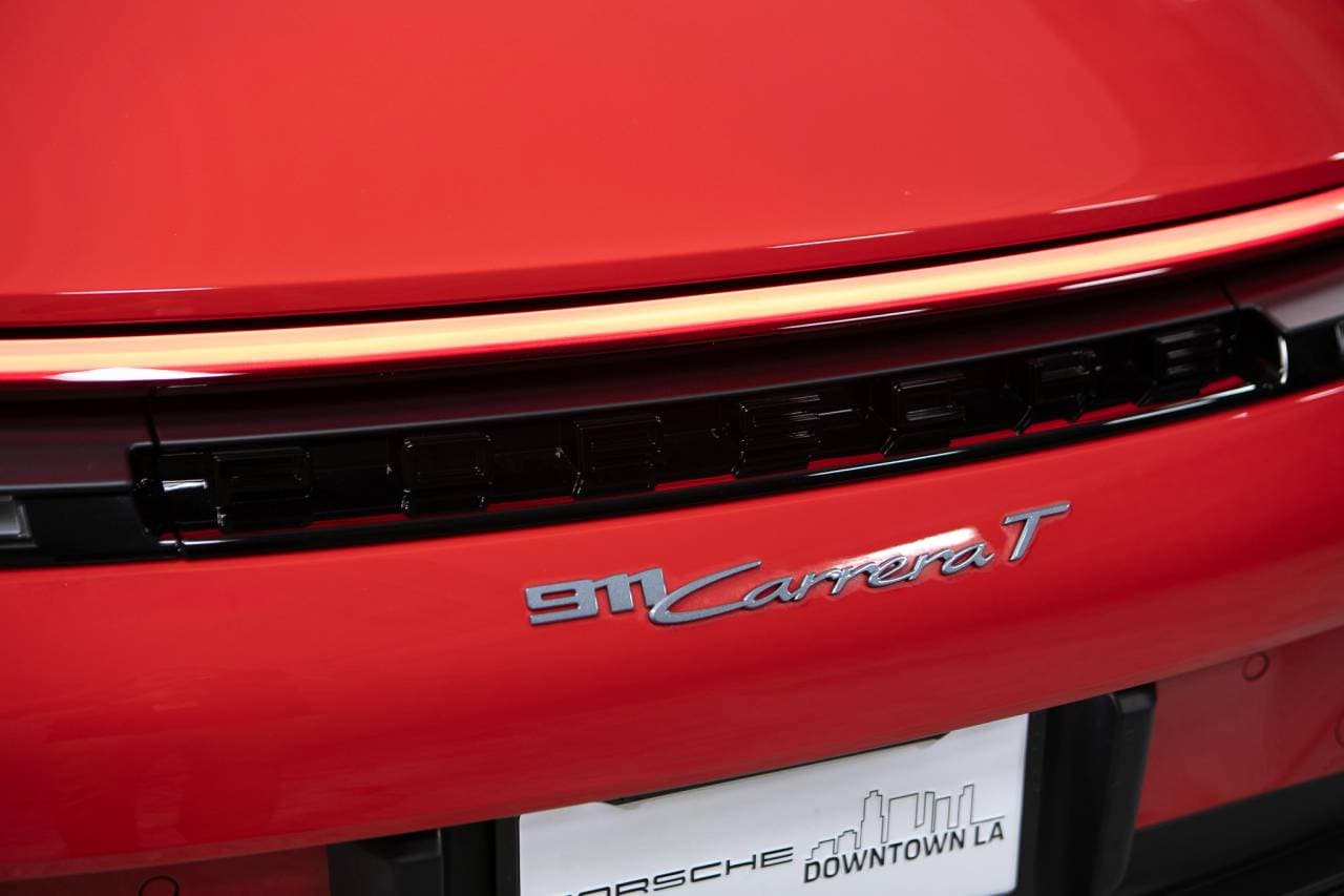 Thumbnail: 2026 Porsche 911 - 15