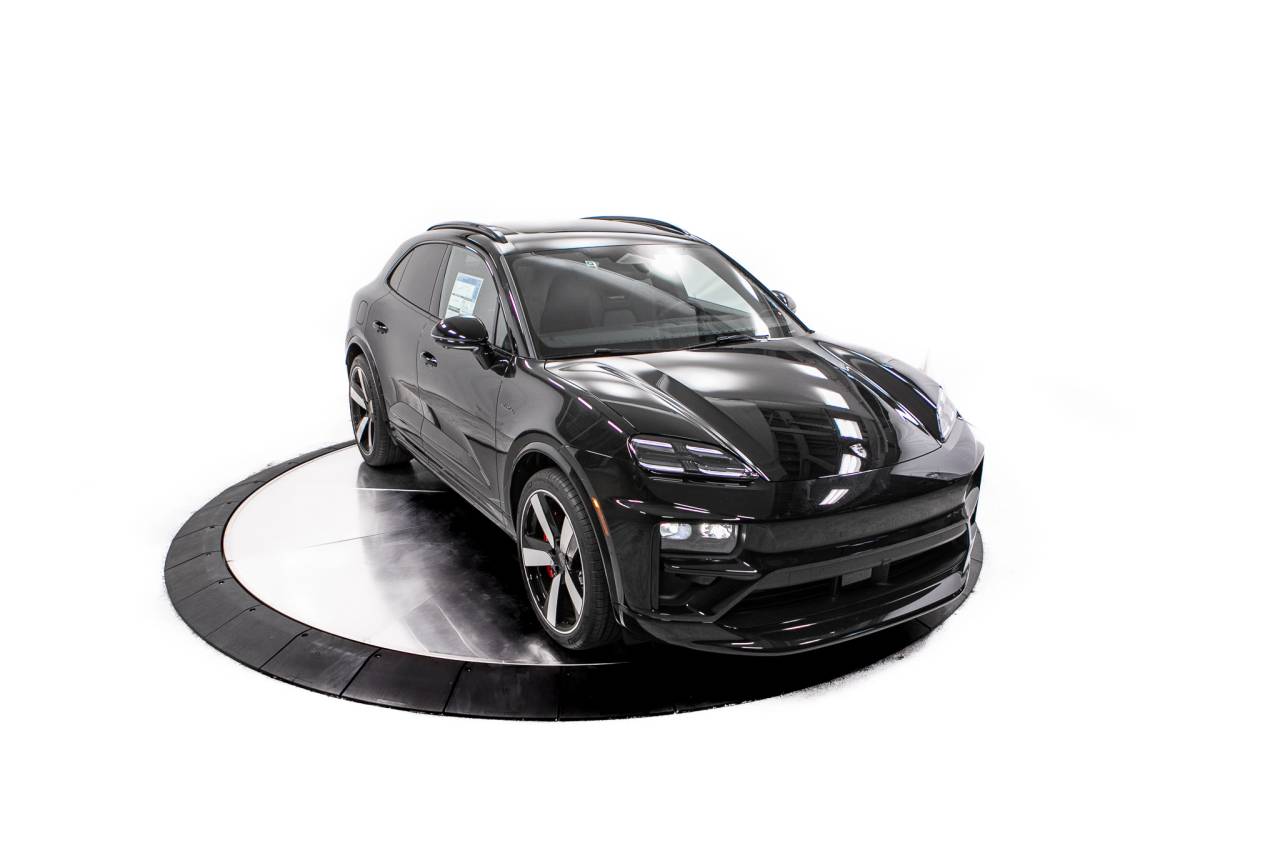 Thumbnail: 2025 Porsche Macan - 19