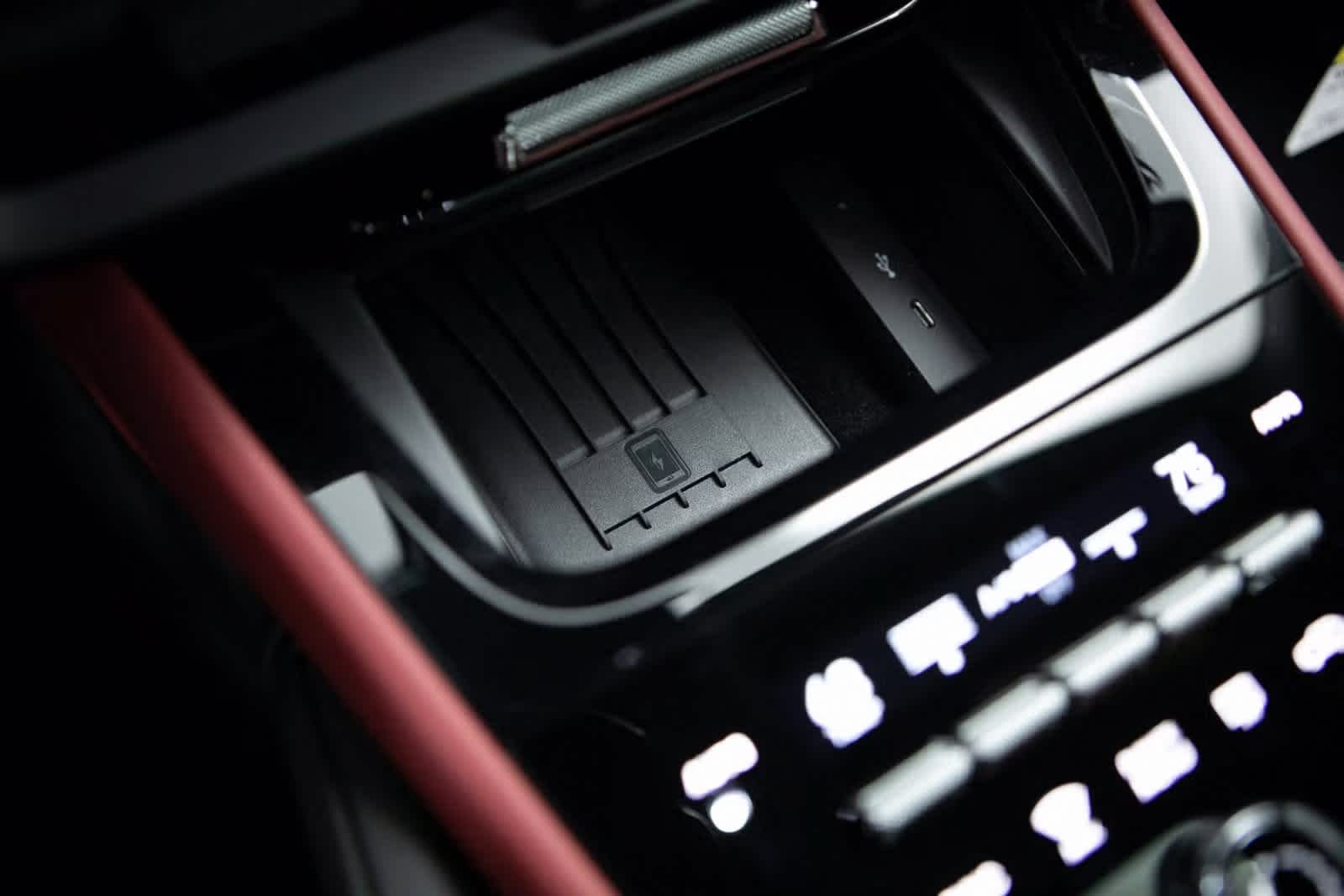 Thumbnail: 2025 Porsche Cayenne - 22