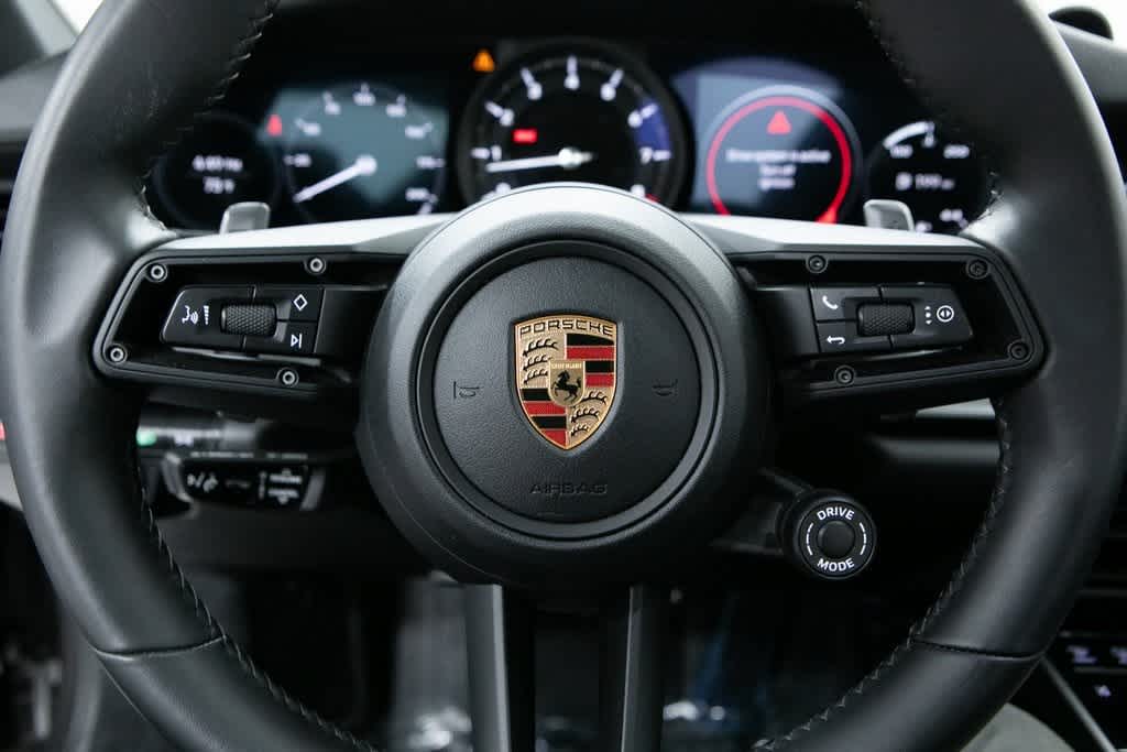 Thumbnail: 2024 Porsche 911 - 14