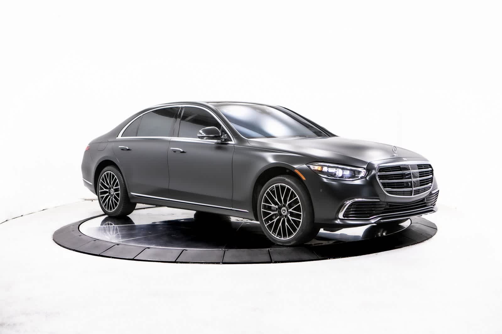 Thumbnail: 2023 Mercedes-Benz S-Class - 9