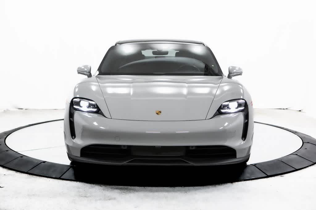 Thumbnail: 2023 Porsche Taycan - 10