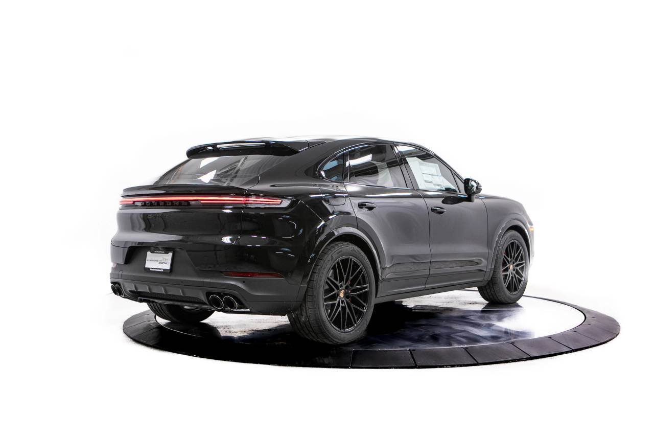 Thumbnail: 2026 Porsche  - 7