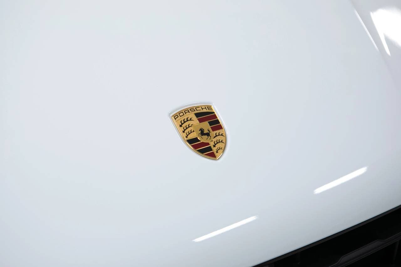Thumbnail: 2025 Porsche Macan - 16