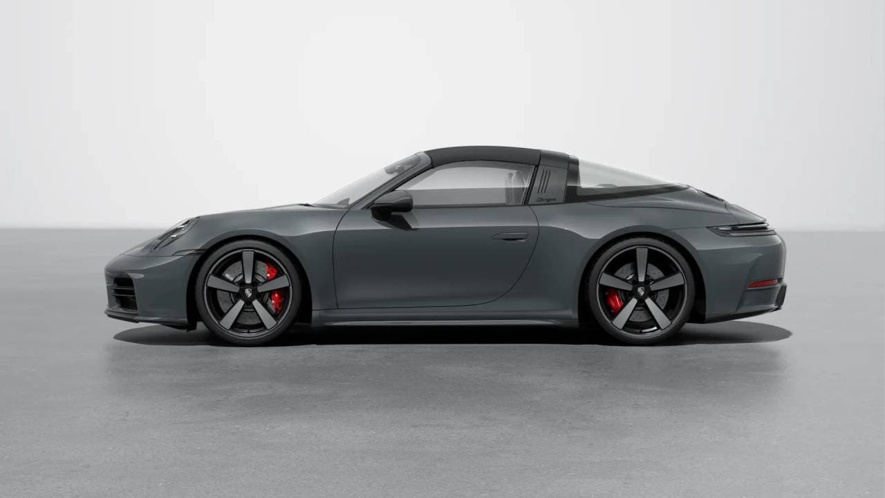 Thumbnail: 2026 Porsche 911 - 2