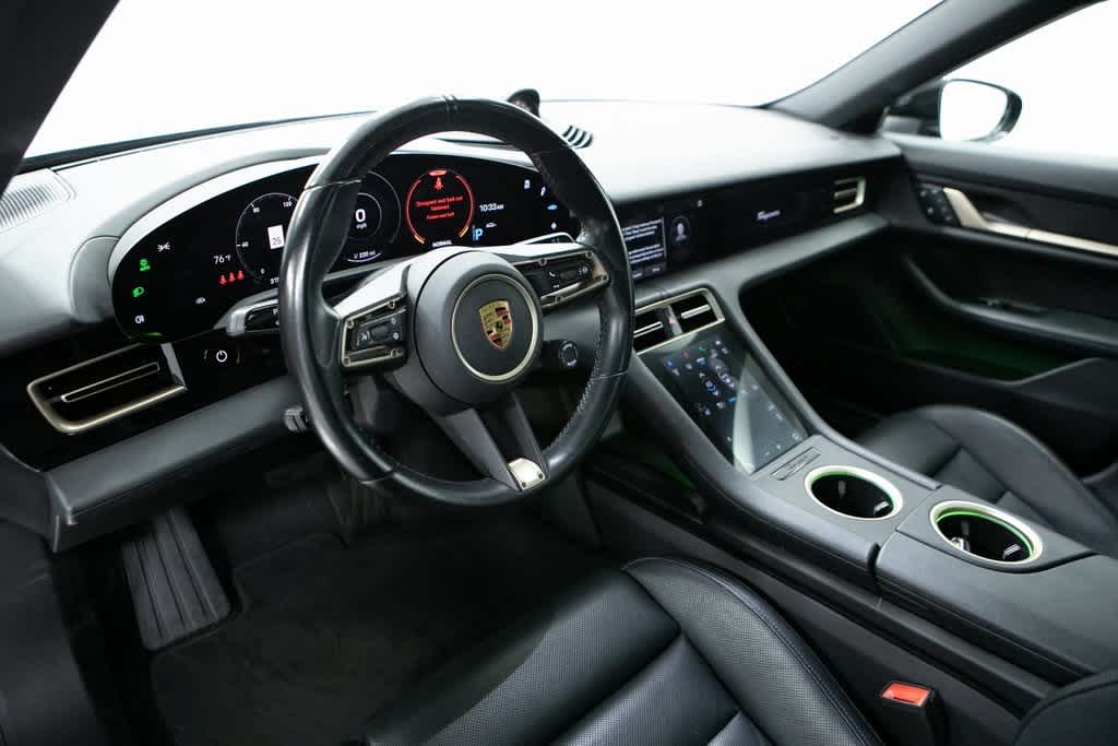 Thumbnail: 2022 Porsche Taycan - 4