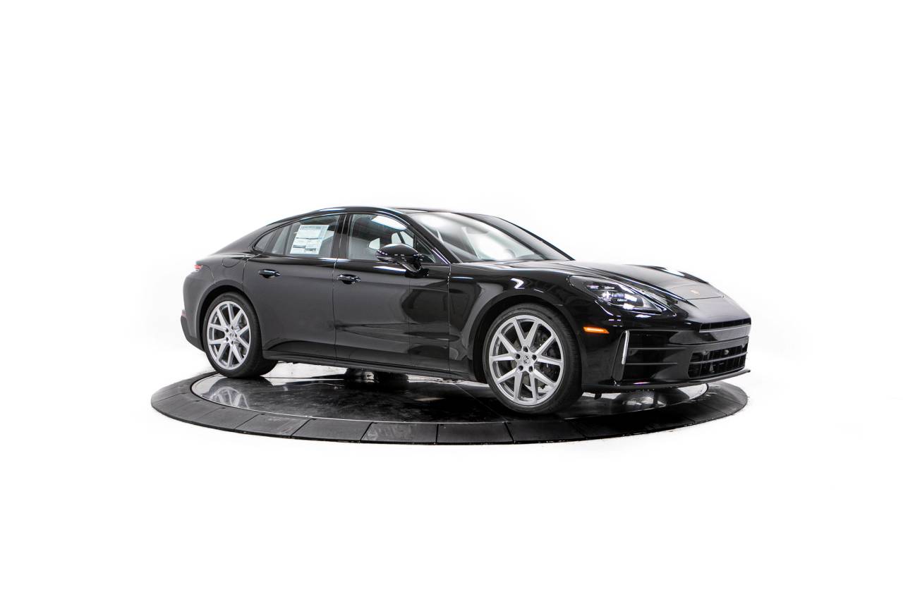 Thumbnail: 2026 Porsche Panamera - 9