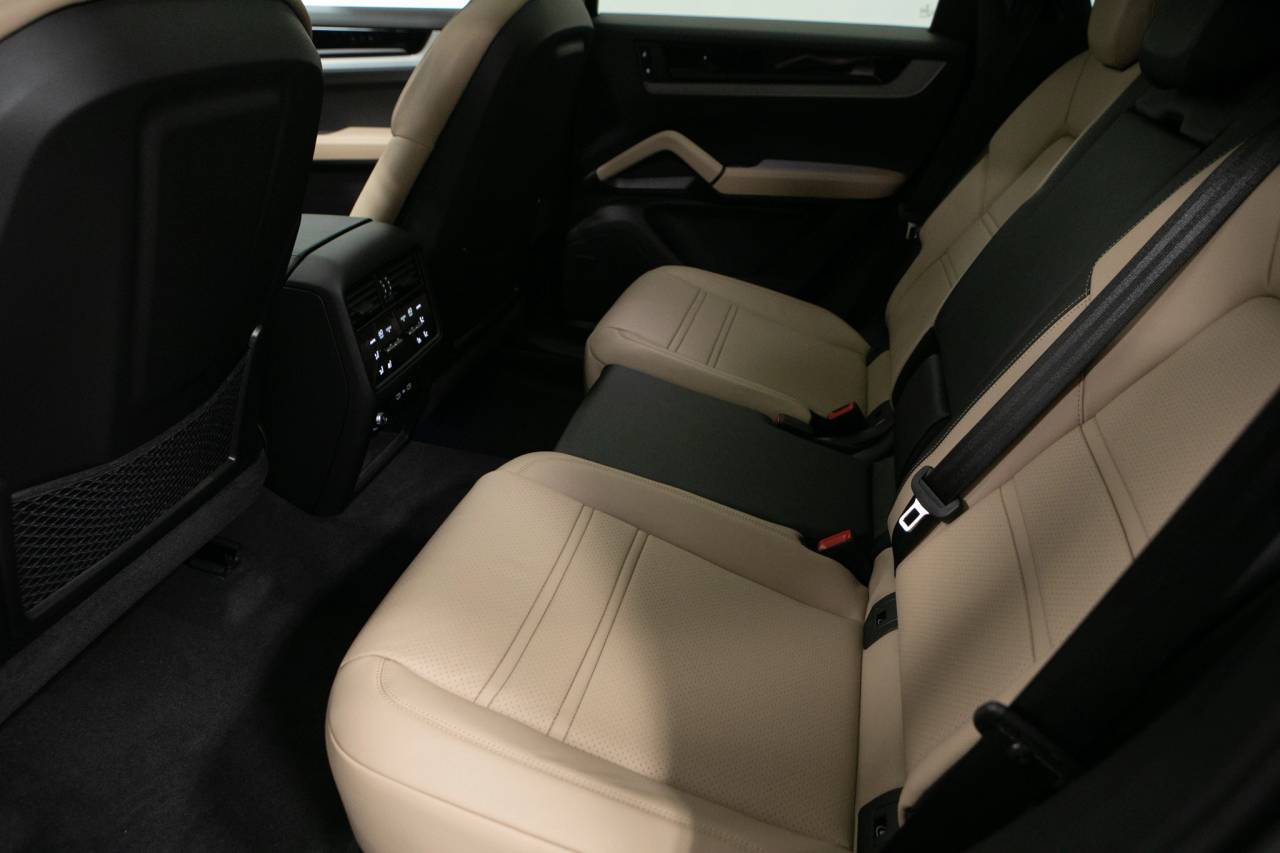 Thumbnail: 2026 Porsche  - 38