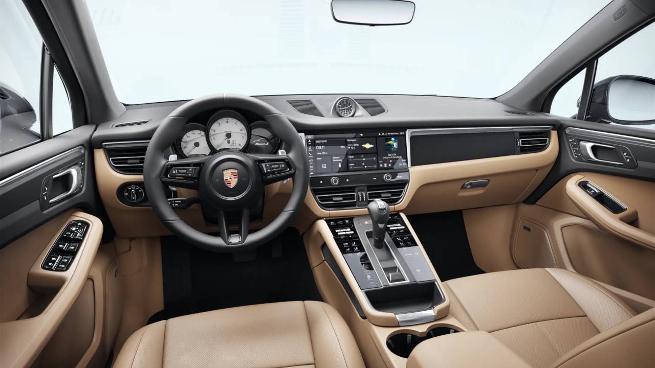 Thumbnail: 2026 Porsche Macan - 10