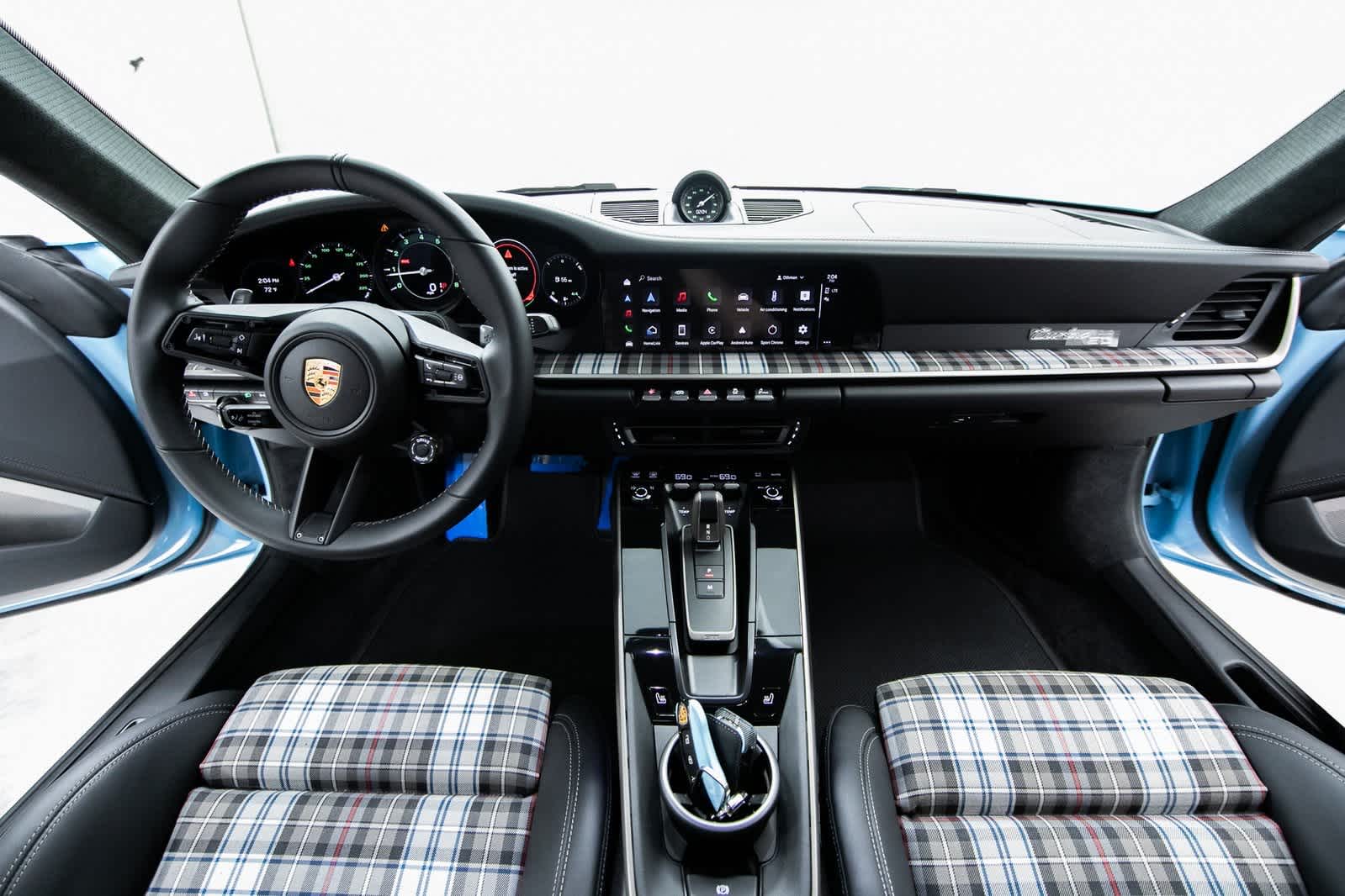 Thumbnail: 2025 Porsche 911 - 13