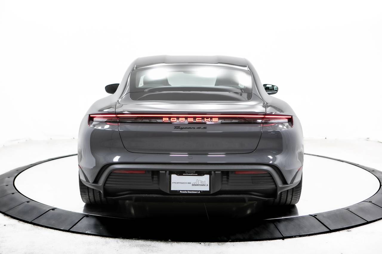 Thumbnail: 2025 Porsche Taycan - 4