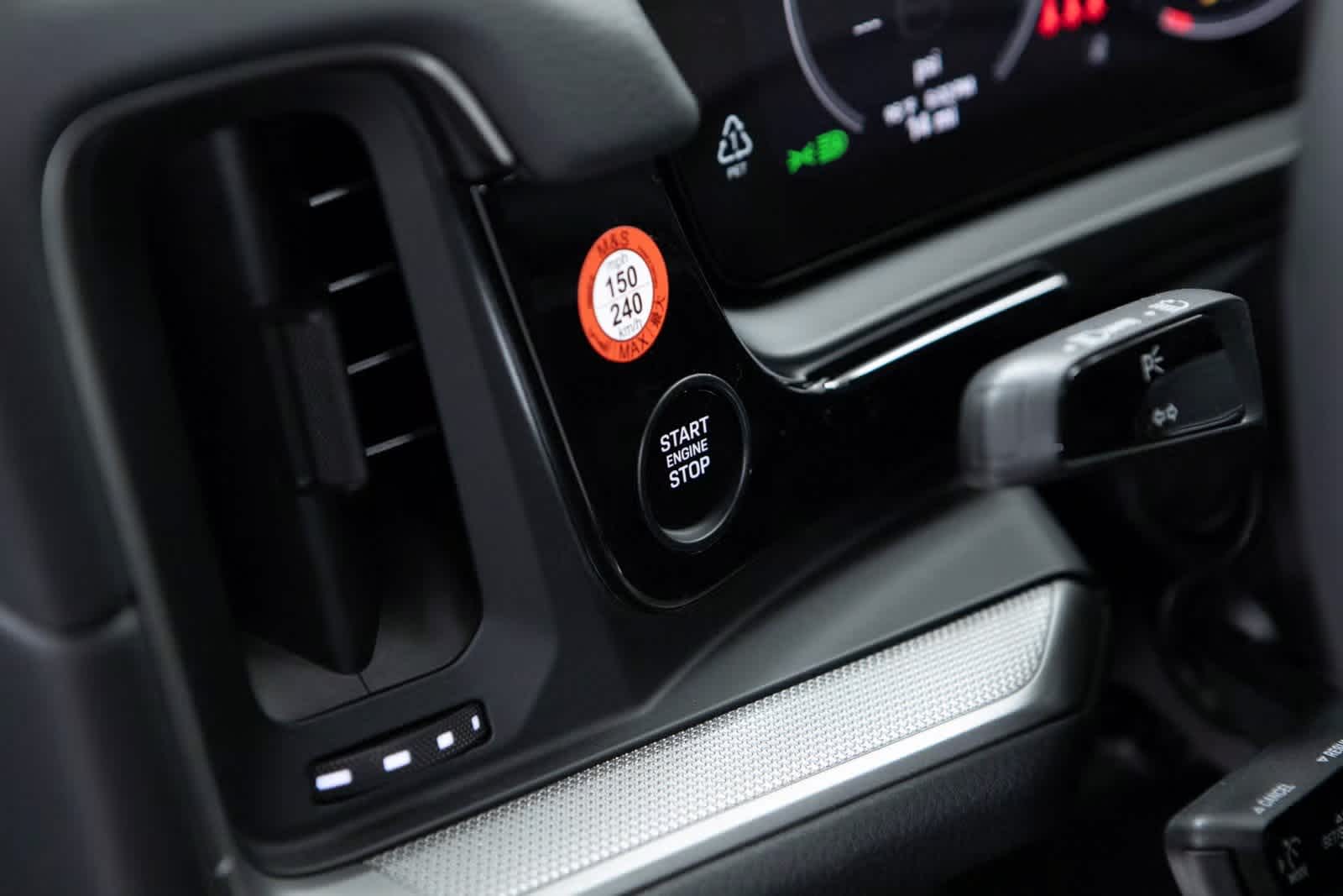 Thumbnail: 2025 Porsche Cayenne - 21