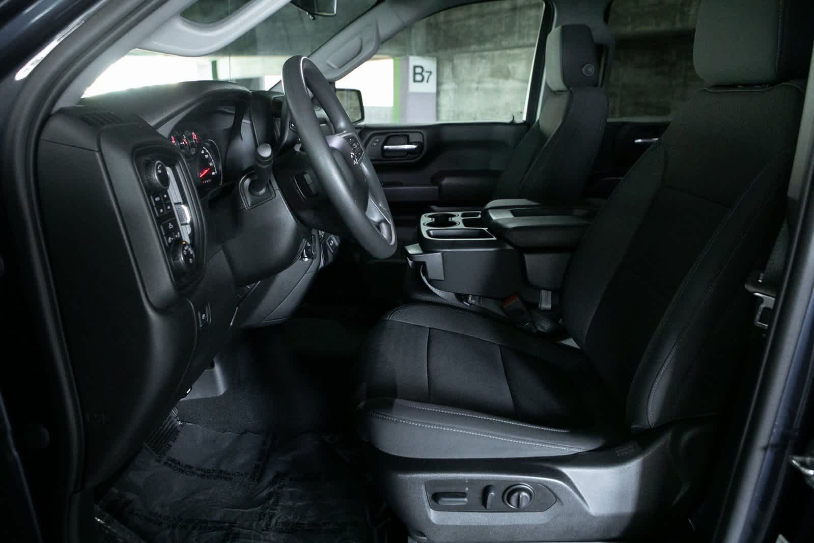 Thumbnail: 2022 Chevrolet Silverado 1500 - 5