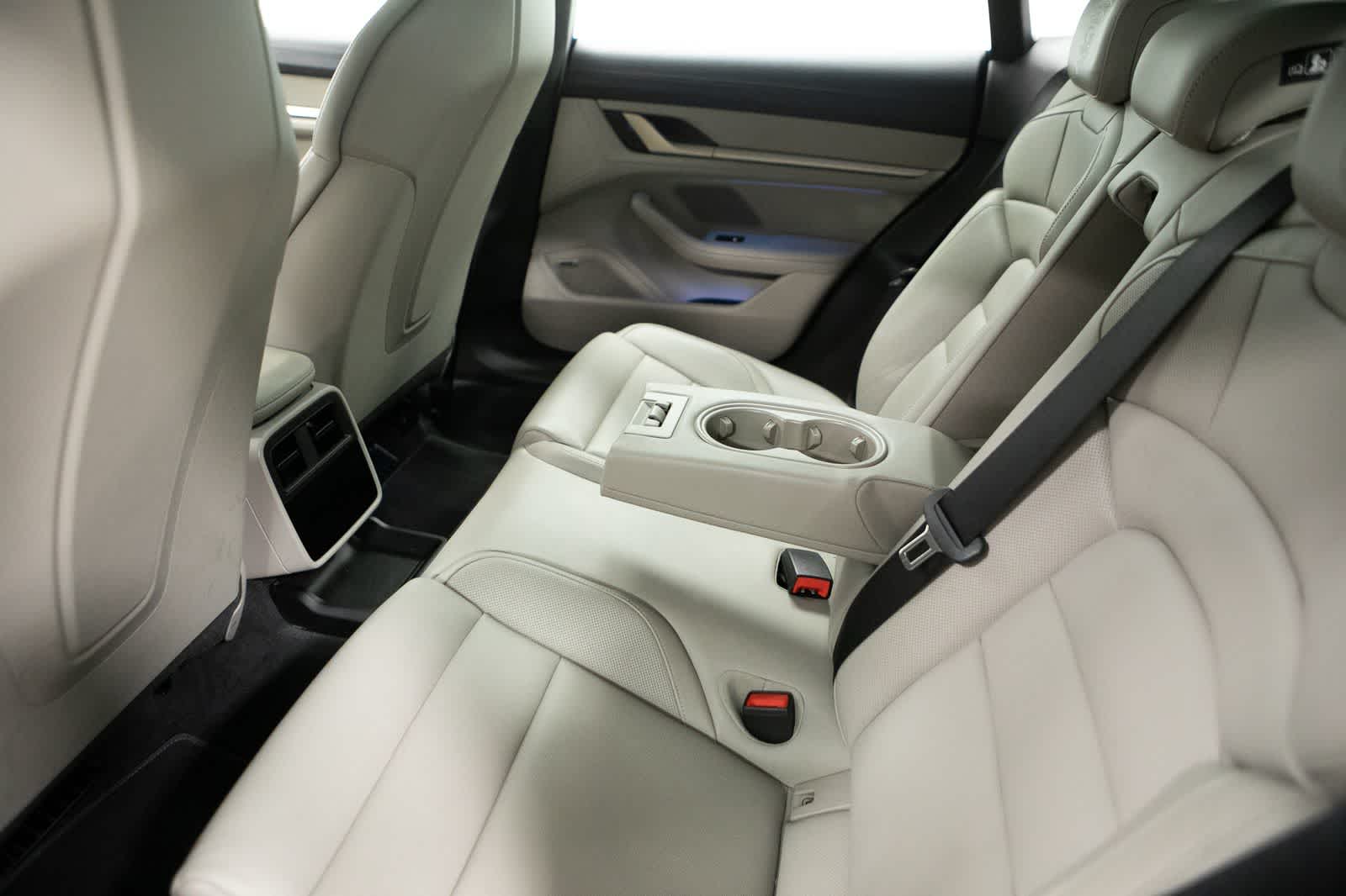 Thumbnail: 2024 Porsche Taycan - 37