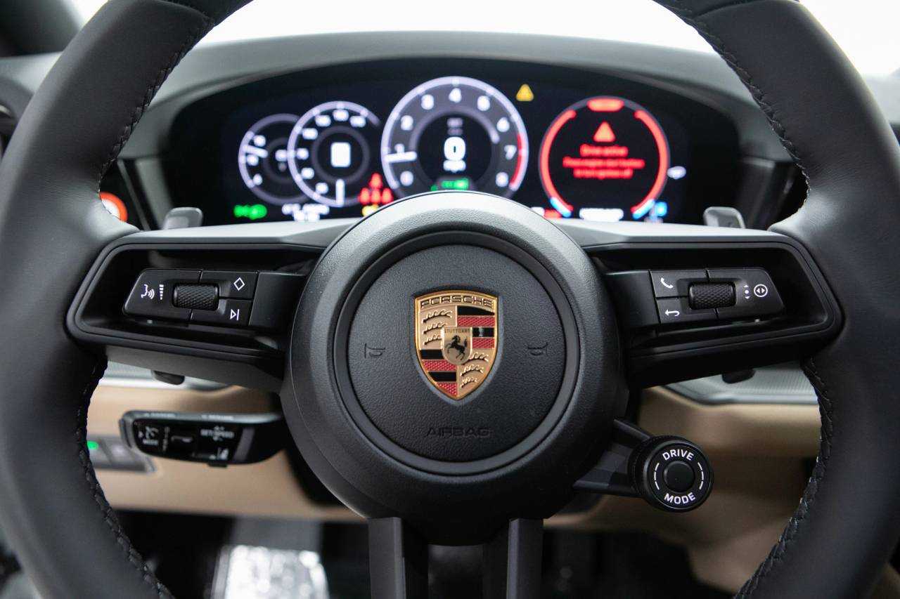 Thumbnail: 2026 Porsche  - 21