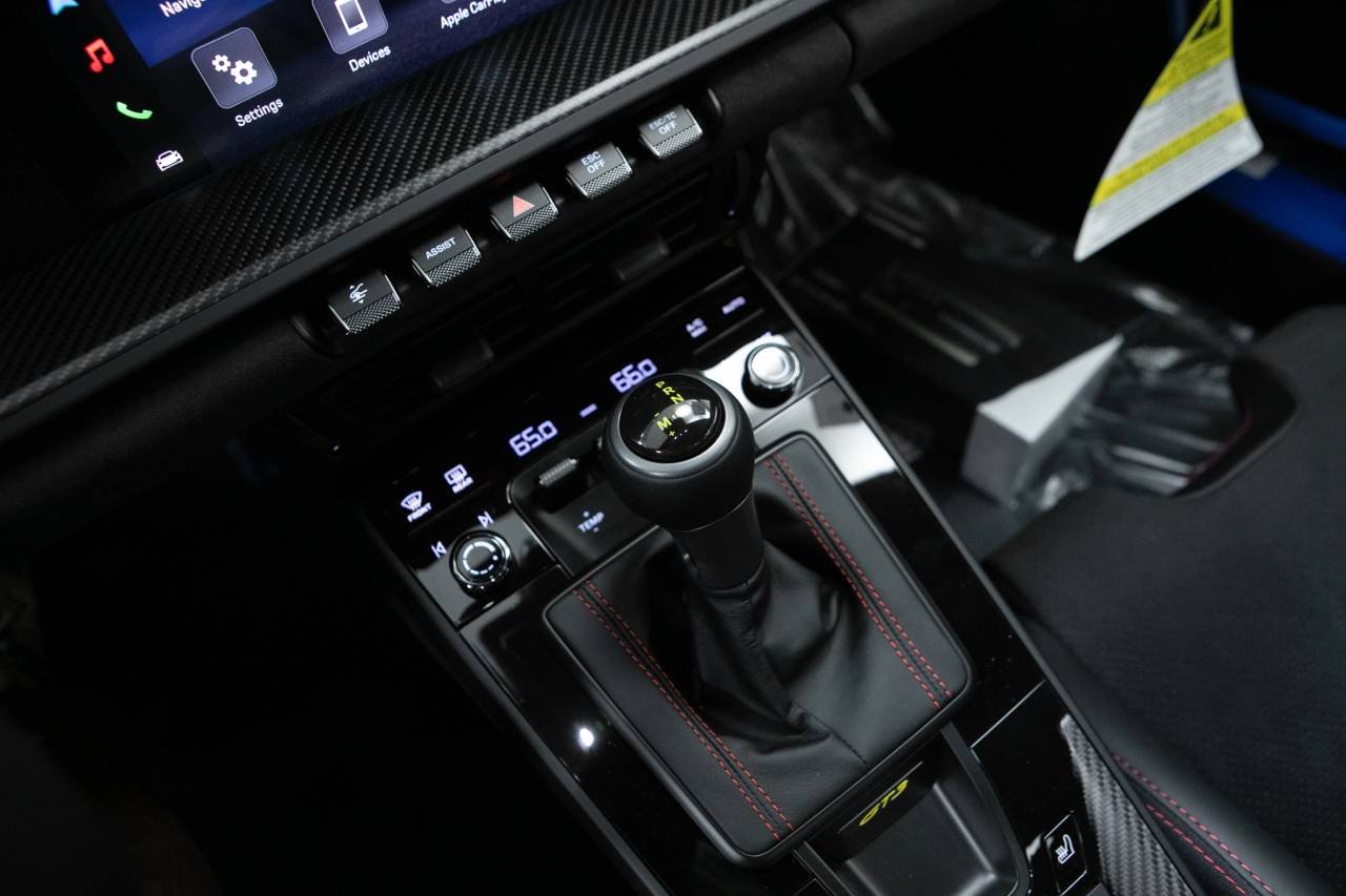 Thumbnail: 2026 Porsche 911 - 27