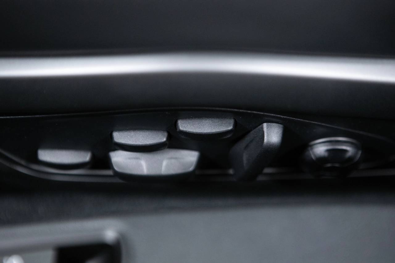 Thumbnail: 2026 Porsche 911 - 24