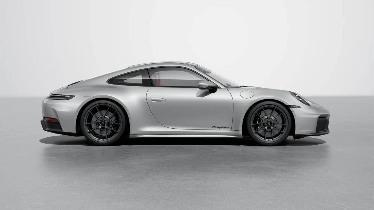 Thumbnail: 2026 Porsche 911 - 11