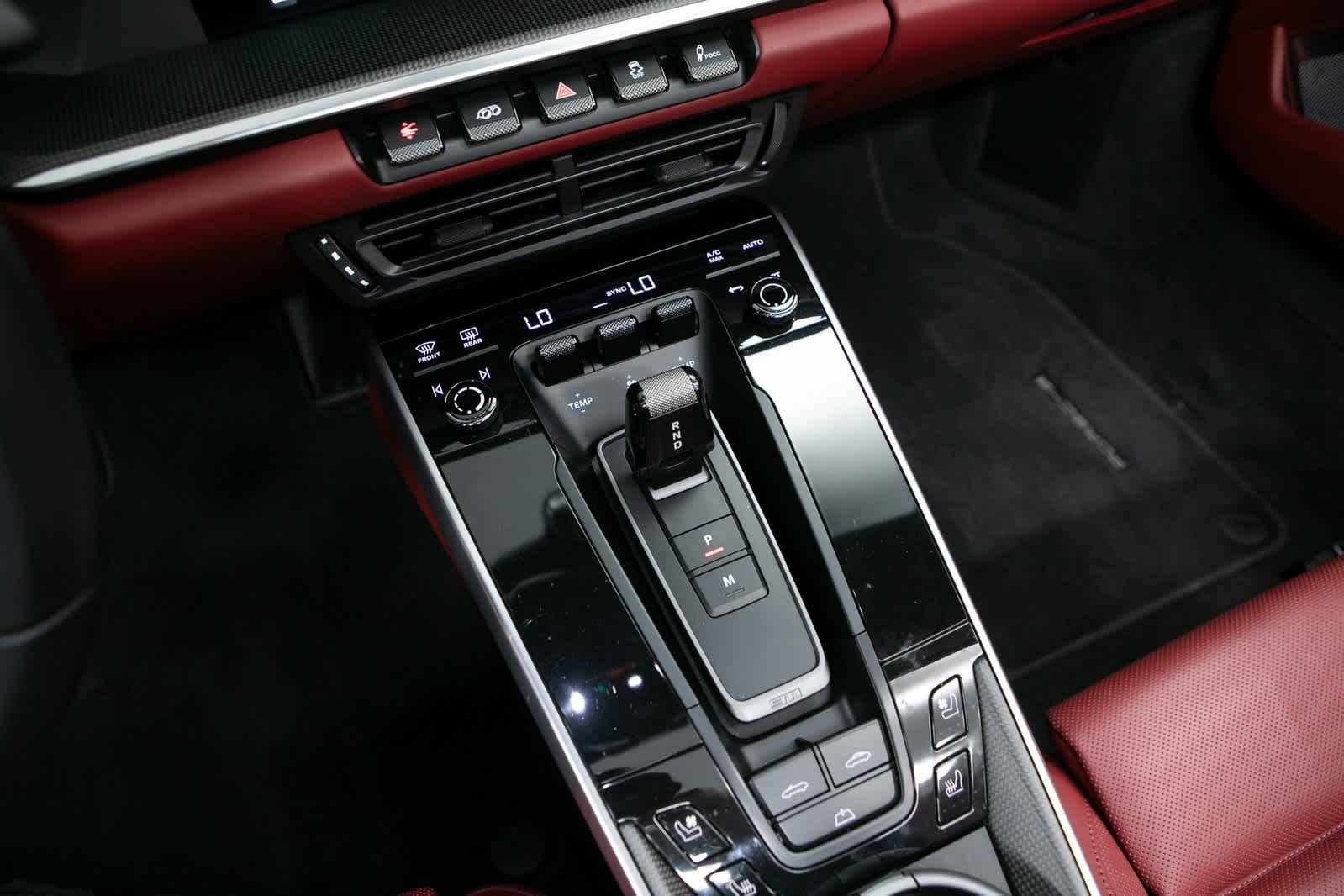 Thumbnail: 2023 Porsche 911 - 22