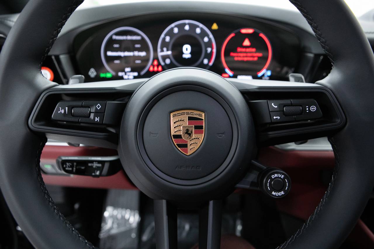 Thumbnail: 2026 Porsche  - 21