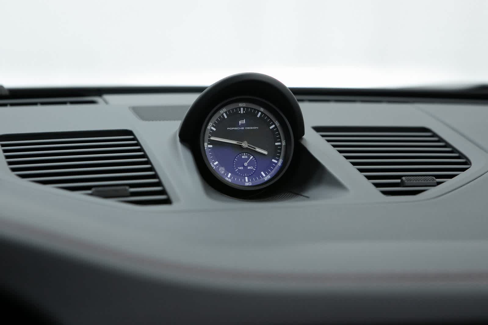 Thumbnail: 2023 Porsche 911 - 26