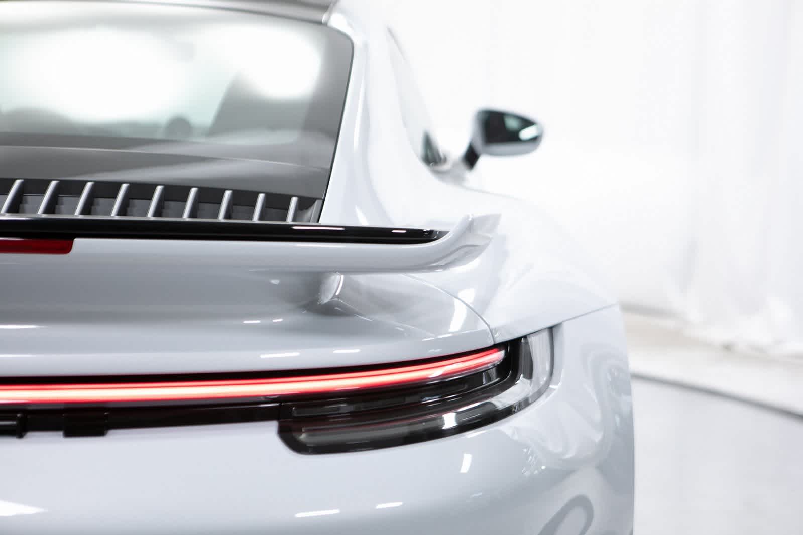 Thumbnail: 2025 Porsche 911 - 35