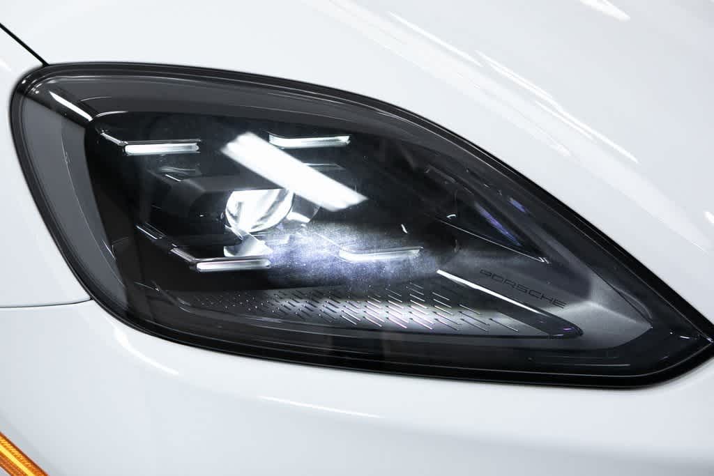 Thumbnail: 2025 Porsche Cayenne - 17