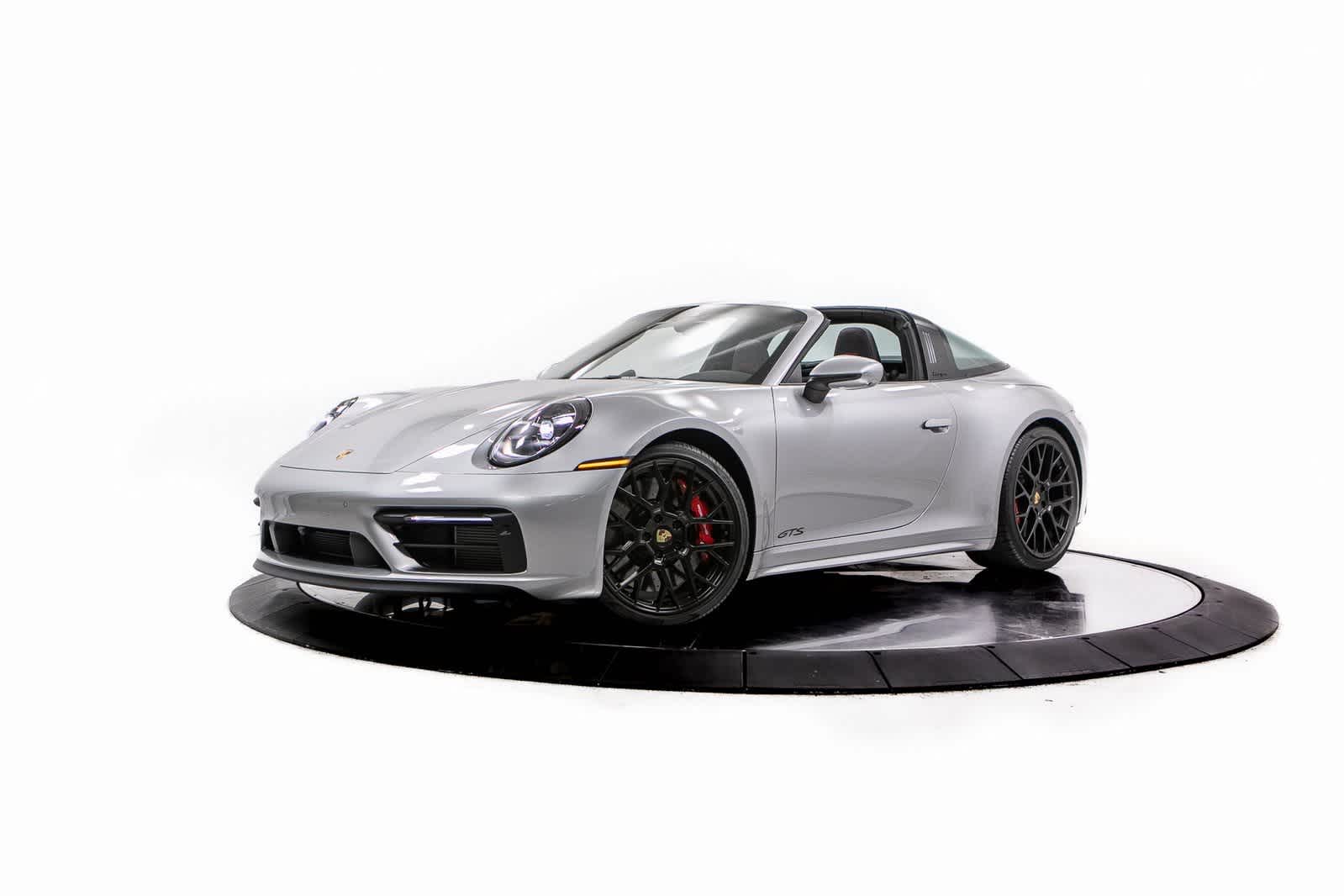 2024 Porsche 911 GTS's photo