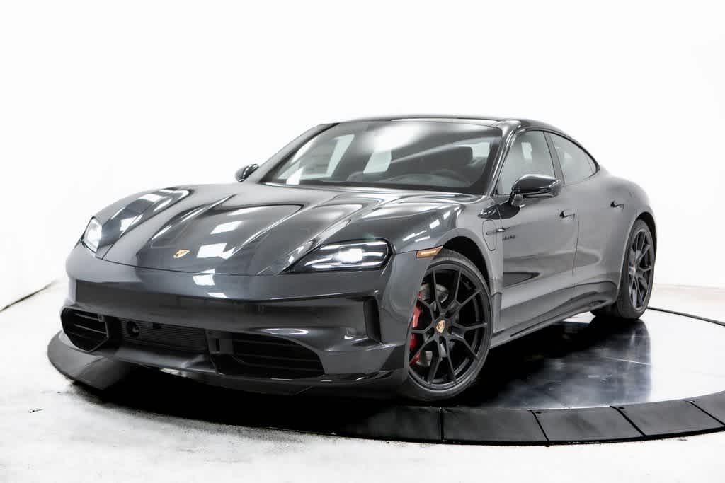 Thumbnail: 2025 Porsche Taycan - 1