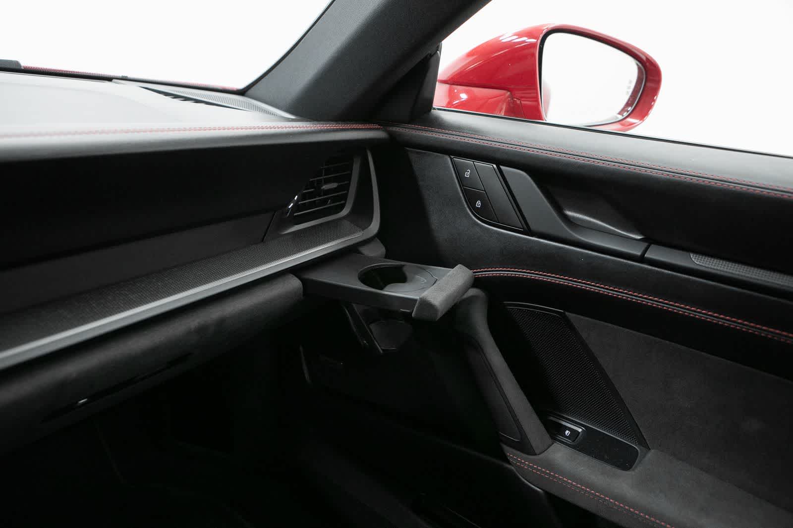 Thumbnail: 2023 Porsche 911 - 34