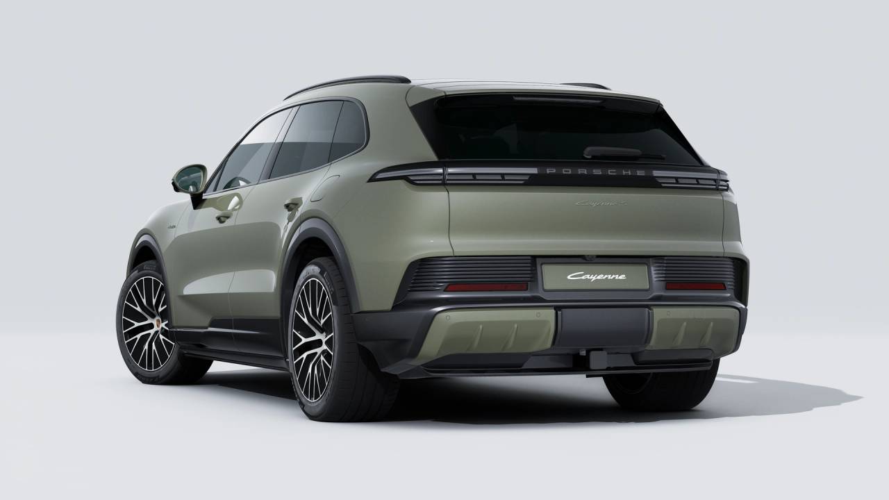 Thumbnail: 2026 Porsche Cayenne - 3