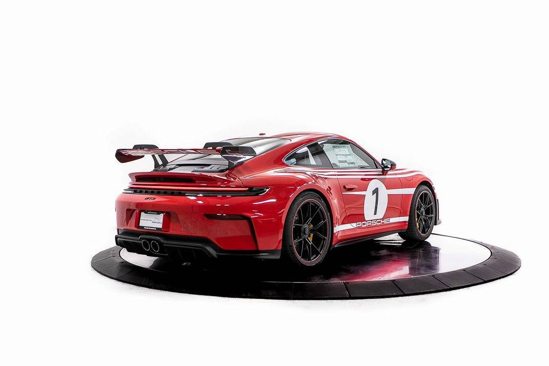 Thumbnail: 2026 Porsche 911 - 7