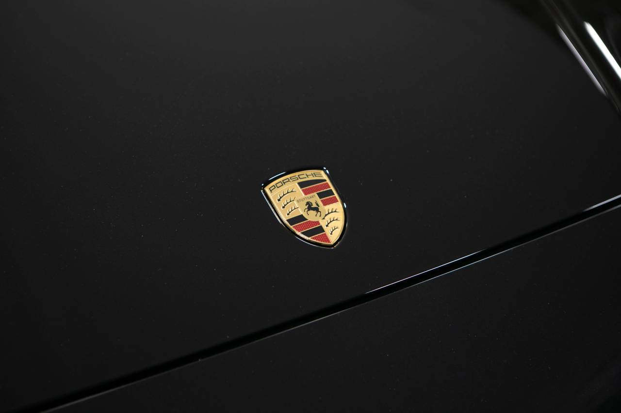 Thumbnail: 2025 Porsche Panamera - 16