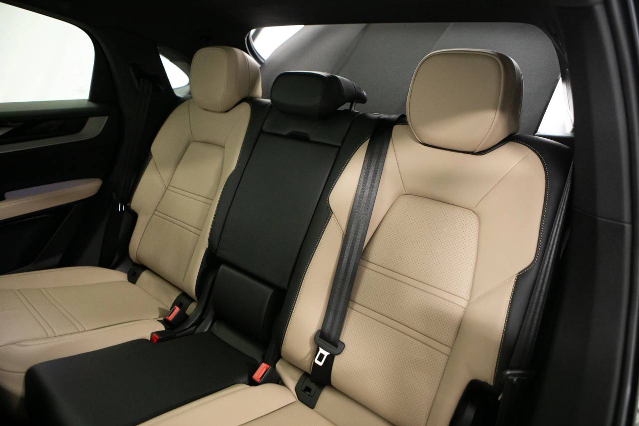 Thumbnail: 2026 Porsche  - 38