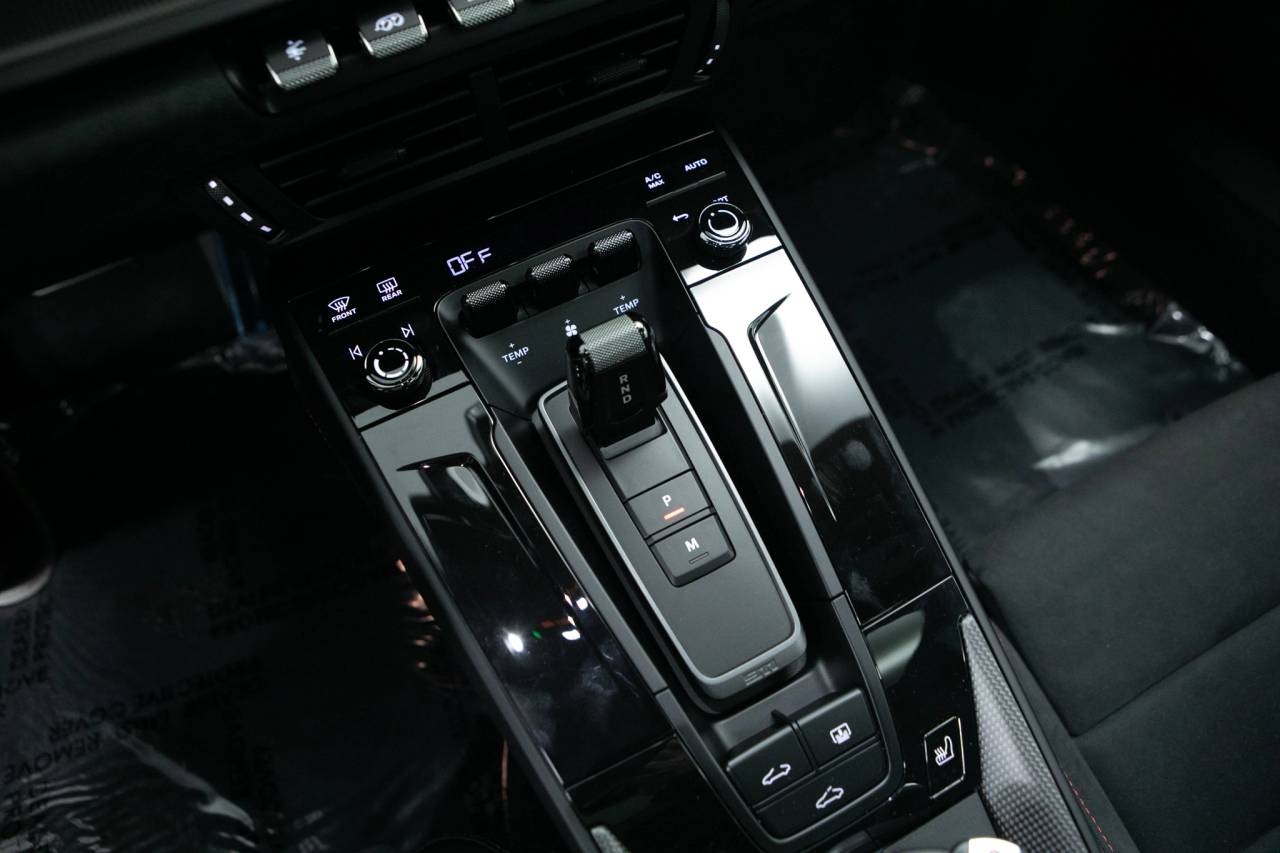 Thumbnail: 2026 Porsche 911 - 29