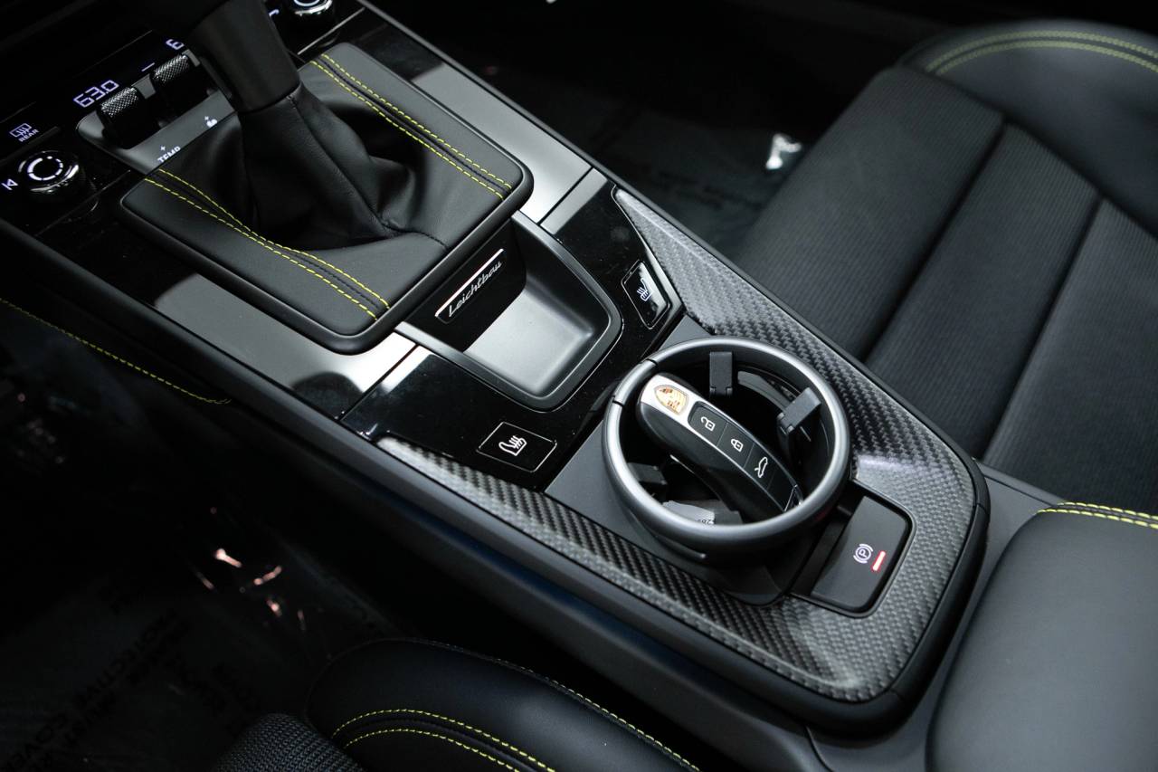 Thumbnail: 2026 Porsche 911 - 33