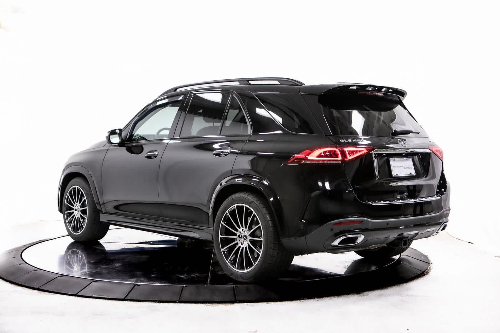 2023 Mercedes Benz GLE 450 4MATIC photo 3