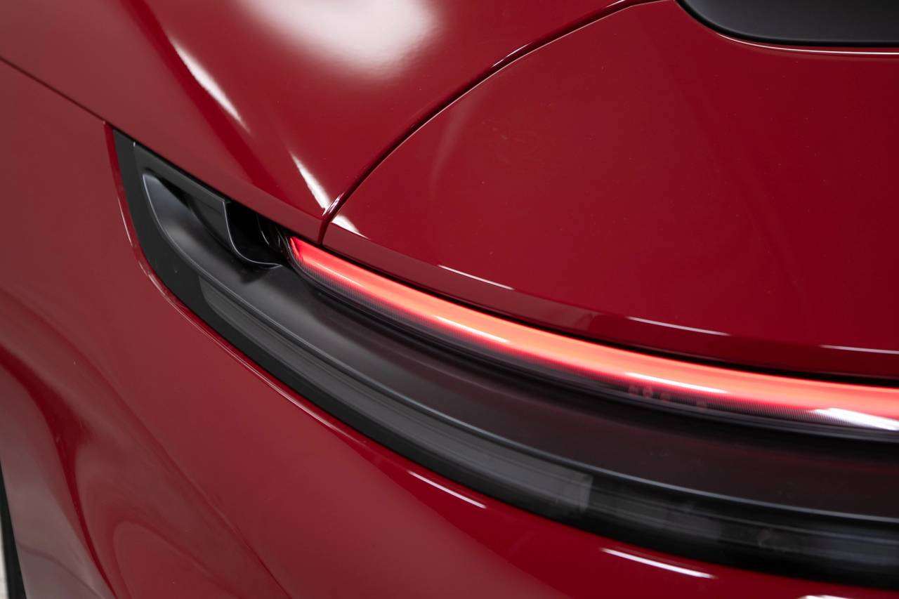 Thumbnail: 2026 Porsche 911 - 15