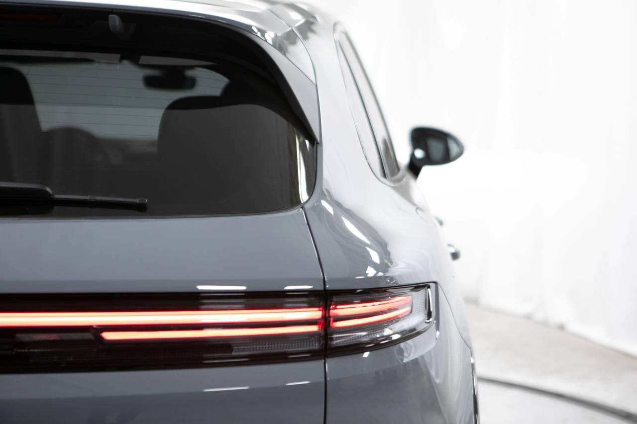 Thumbnail: 2026 Porsche Cayenne - 18