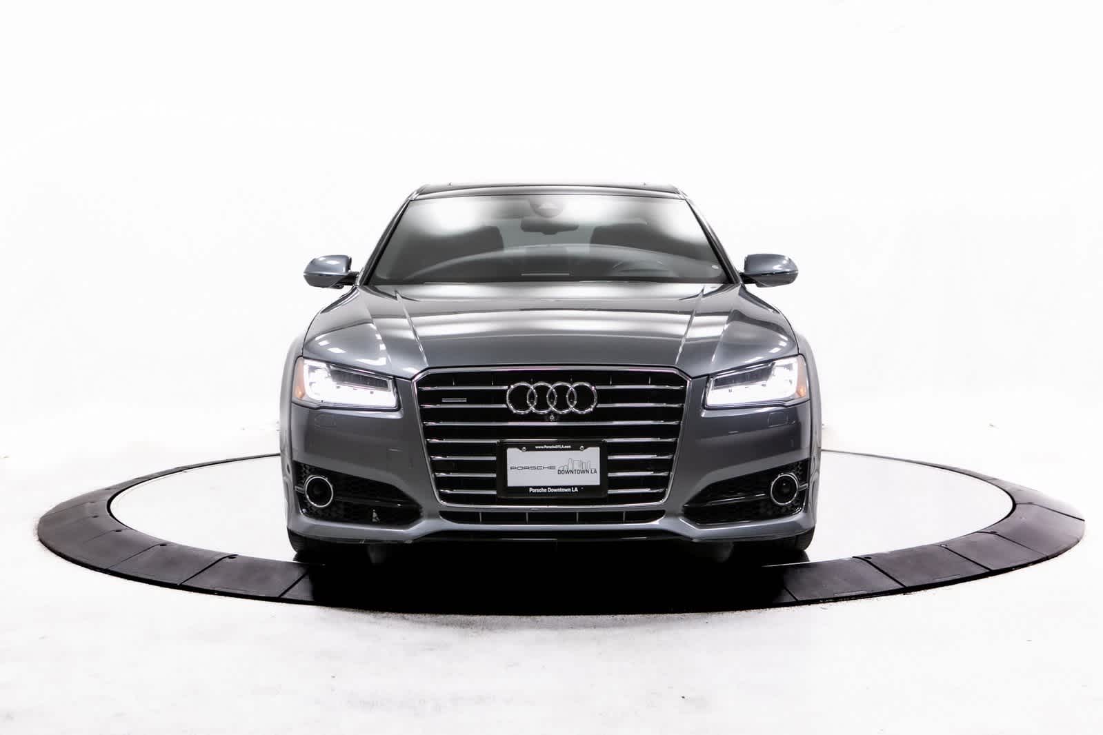 Thumbnail: 2017 Audi A8 - 10