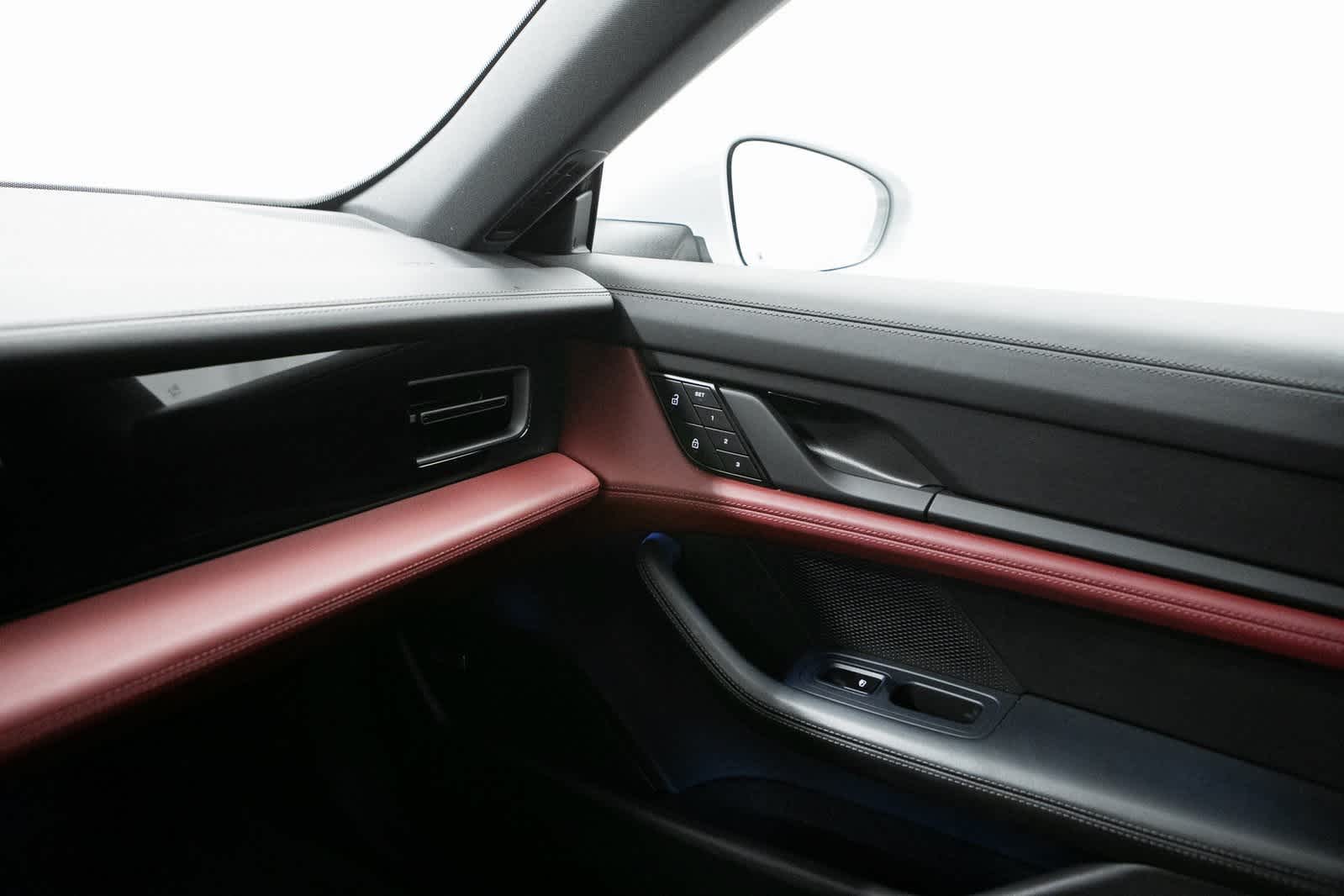 Thumbnail: 2024 Porsche Taycan - 24