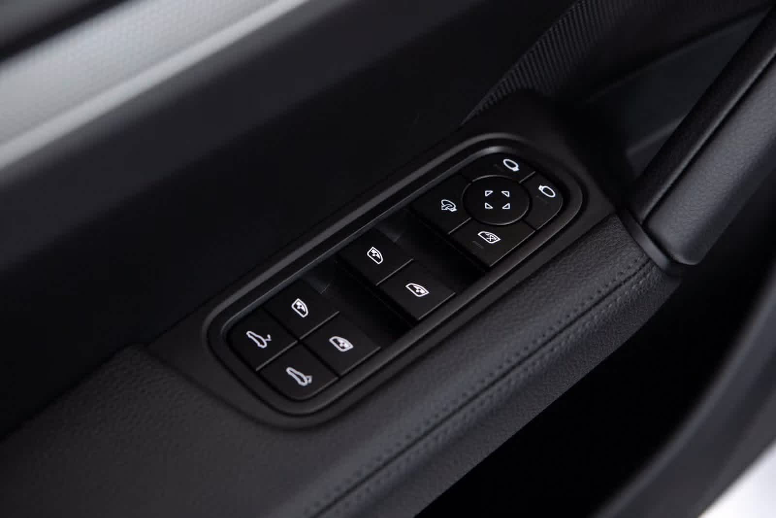 Thumbnail: 2025 Porsche Cayenne - 20