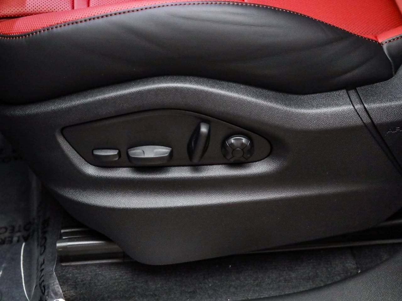 Thumbnail: 2026 Porsche  - 25