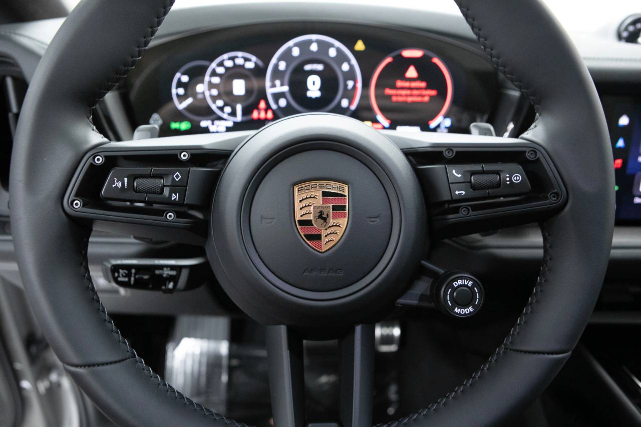 Thumbnail: 2026 Porsche  - 21