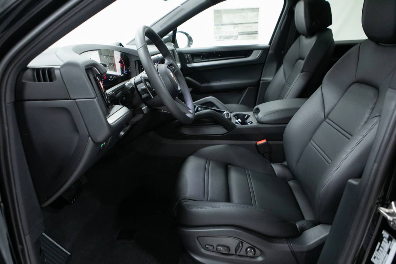 Thumbnail: 2026 Porsche  - 23