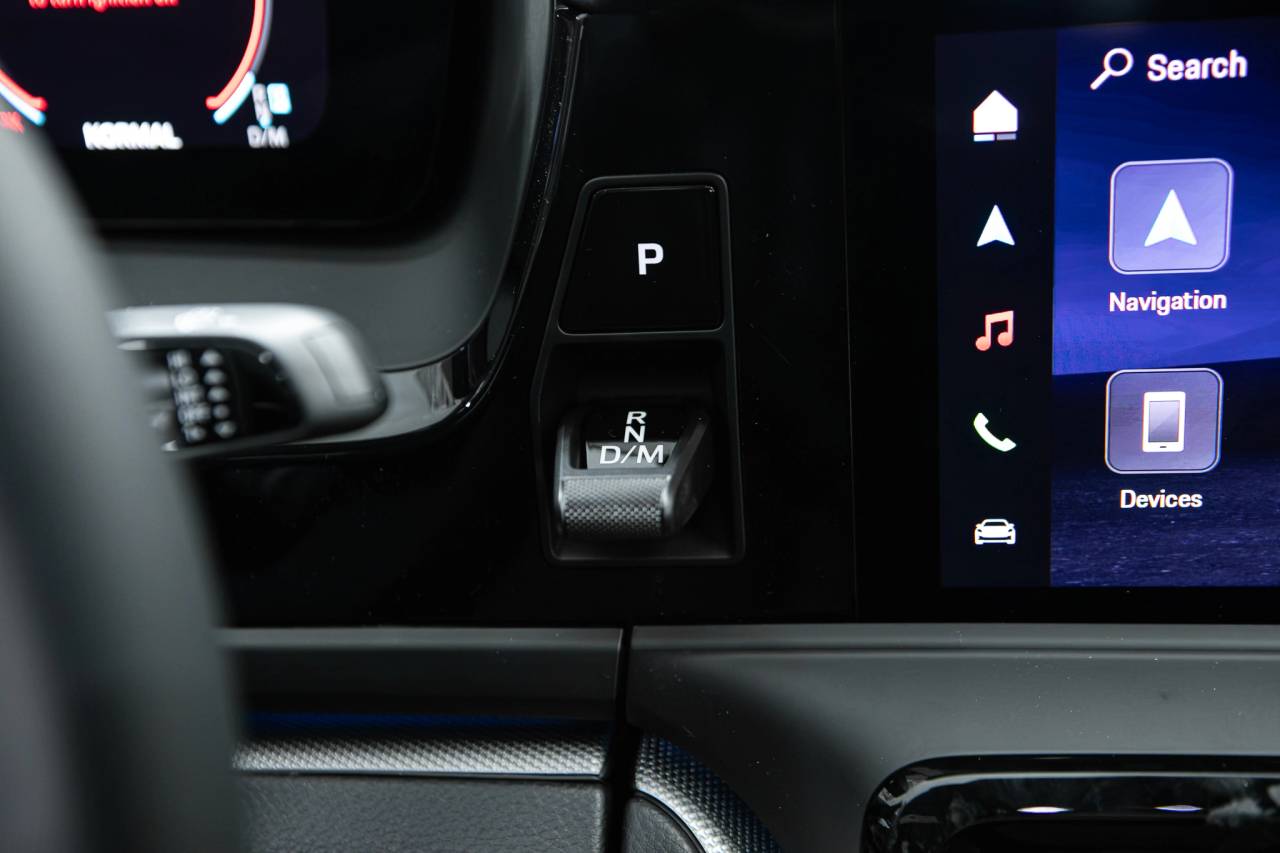 Thumbnail: 2026 Porsche Panamera - 32