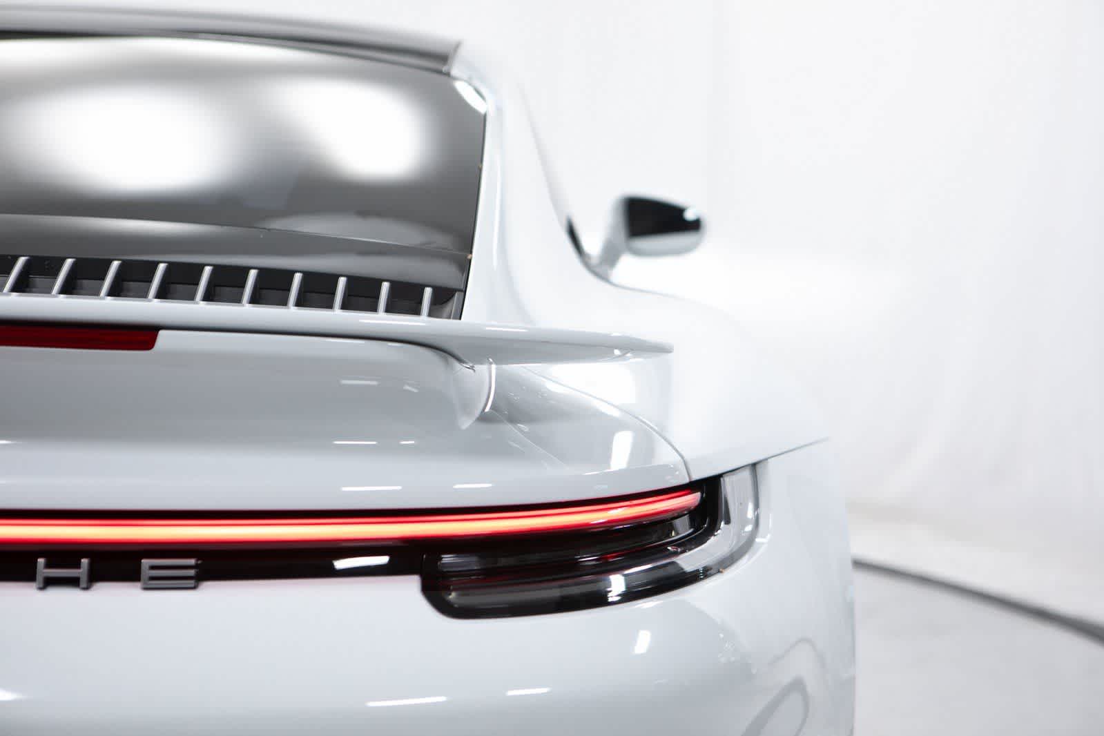 Thumbnail: 2021 Porsche 911 - 35